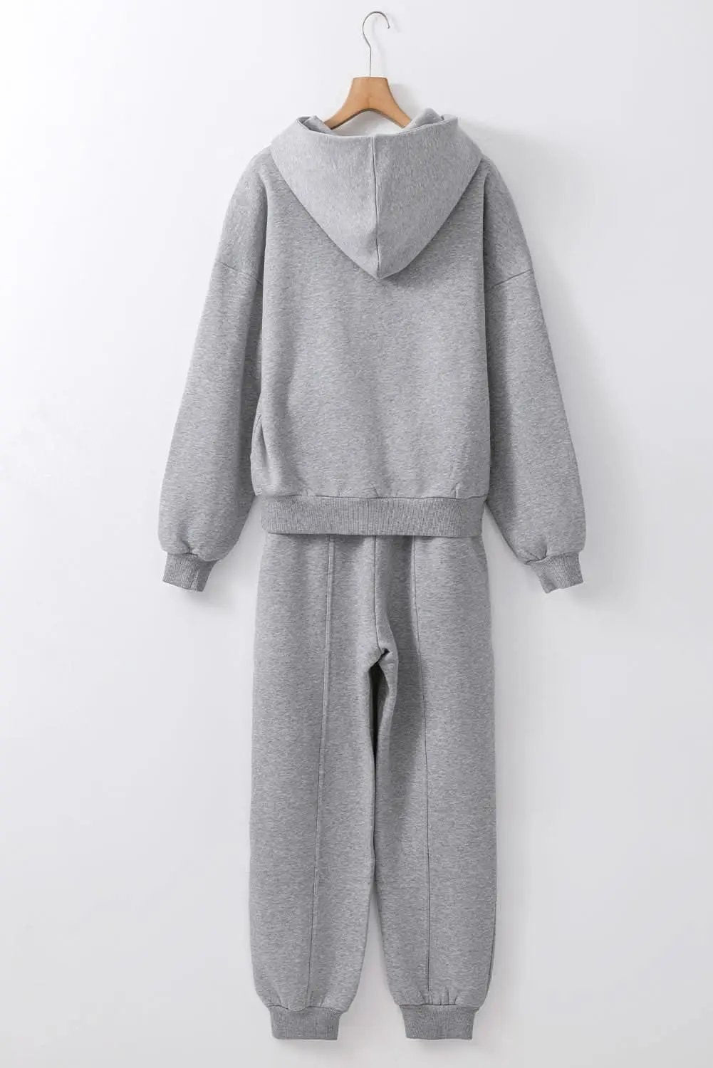 Gray hoodie and joggers set - Love Salve